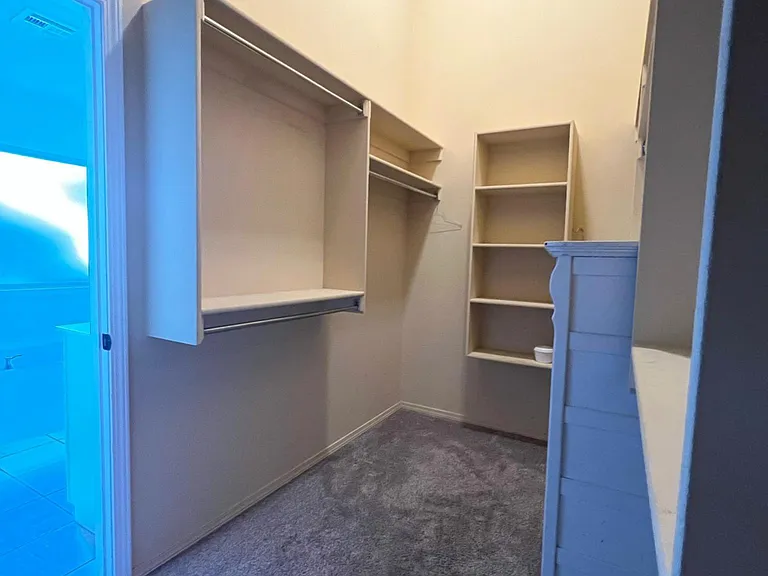 1805 E Jacksonville St — Photo 24