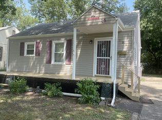830 SW Oakley Ave, Topeka, KS 66606