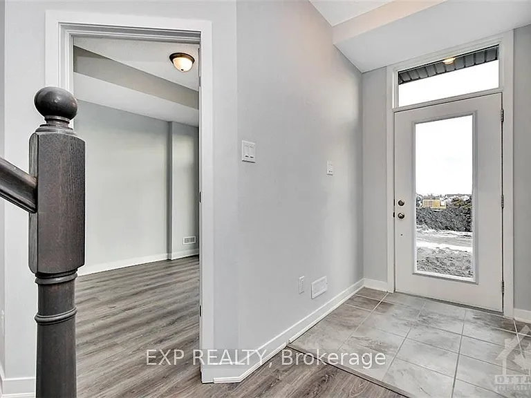 821 Mikinak Rd — Photo 3