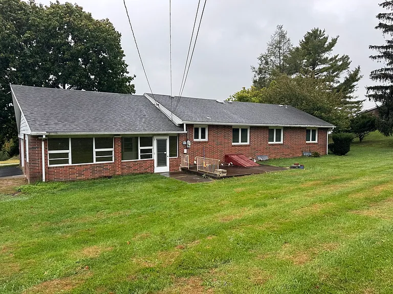 1035 Ridge Ave — Photo 56
