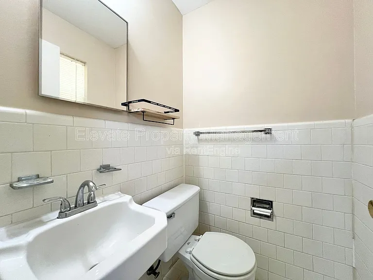 4225 NW 51st St — Photo 11