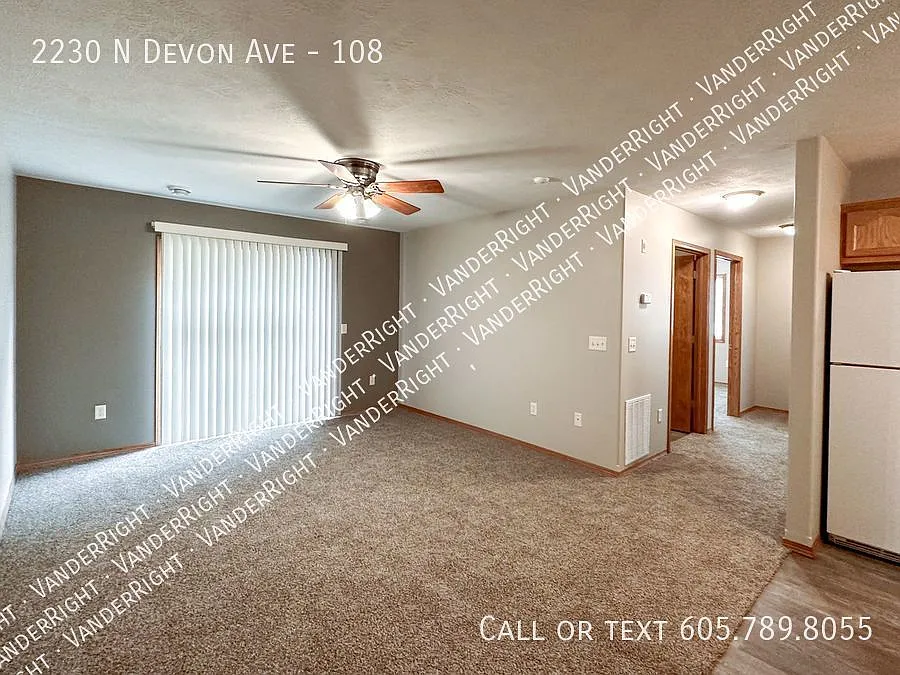 2 Bedroom 1 Bathroom Tea Apartment! — Photo 1