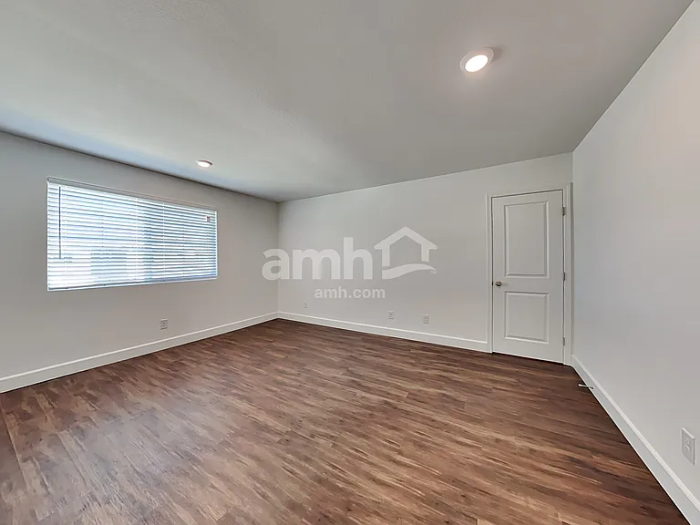 10413 Medusita St — Photo 14