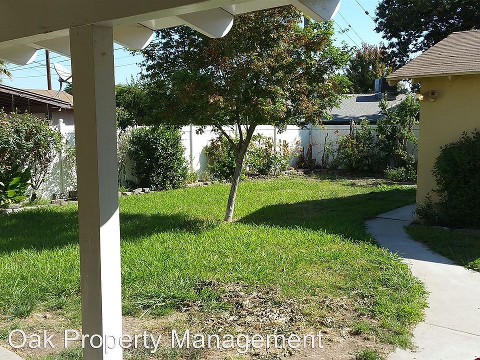 1st image of 2200 O'Farrell Ave