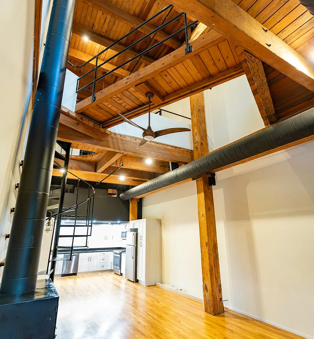 2411 North Surrey Court, Unit 1G — Photo 4