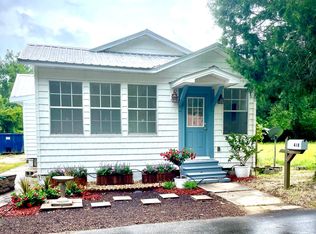 418 Washington St, Bay Saint Louis, MS 39520