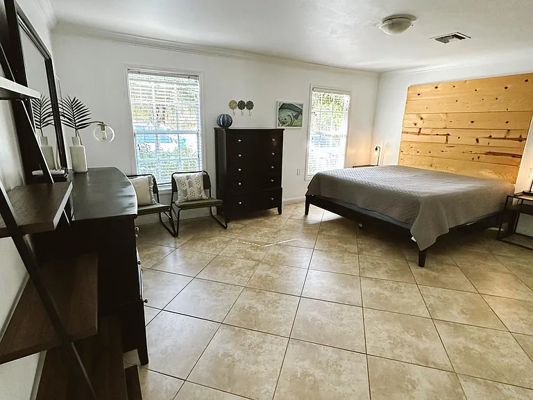 5725 Green Blvd #GUEST HOUSE — Photo 10