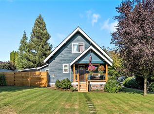 100 Bender Rd, Lynden, WA 98264