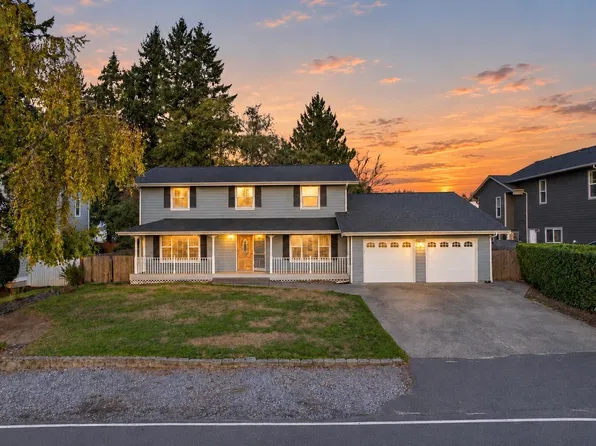 2823 199th Avenue Ct E, Bonney Lake, WA 98391