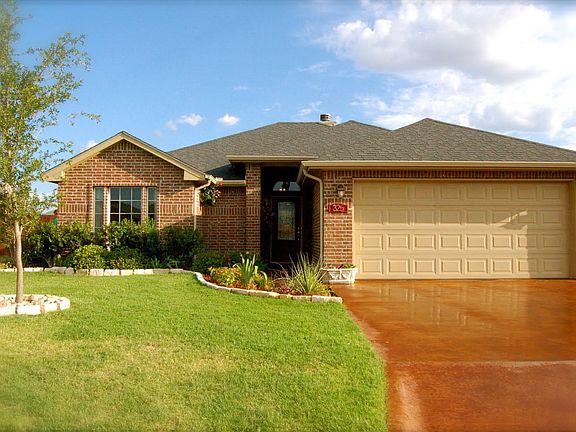 Front view from North. 