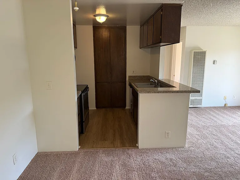 820 Coriander Dr #K — Photo 5