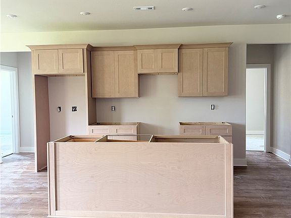 2nd image of 2300 N Cassidy Ct