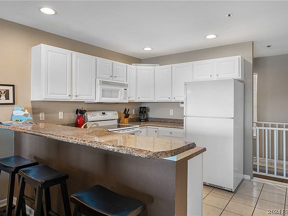 5th image of 1481 Ledges Dr Unit 1017