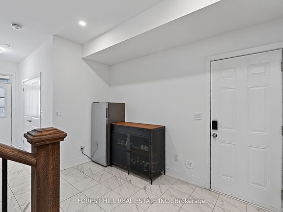 5th image of 63 Waterside Way