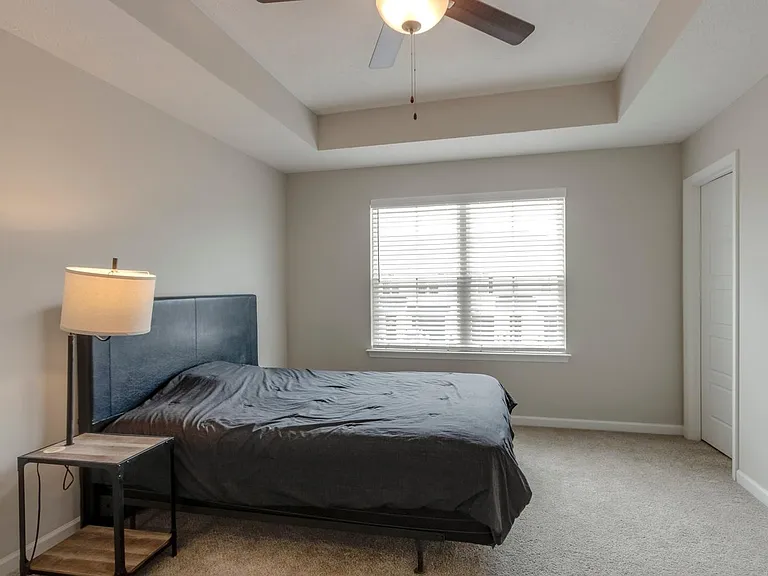 4333 Doral Dr — Photo 13