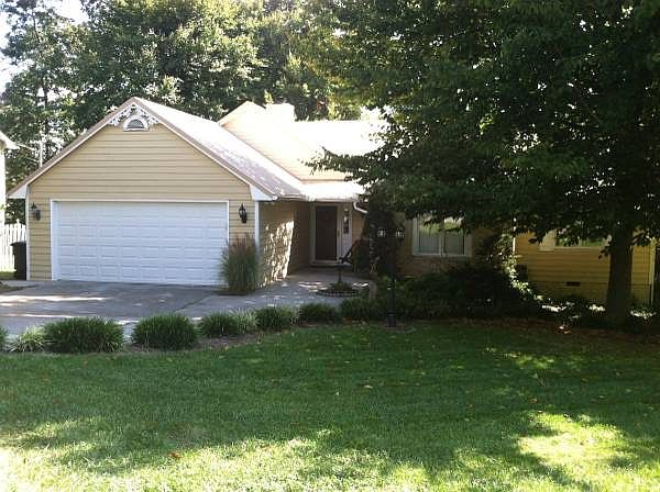 2nd image of 7312 Foxlair Rd