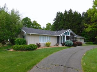 929 McFadden Rd, Apalachin, NY 13732