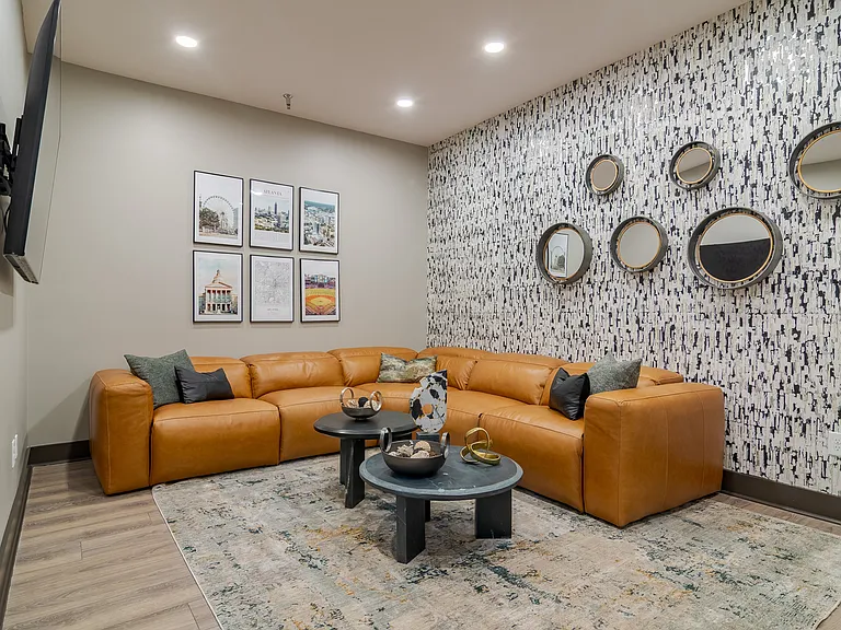 1250West_2025_Clubhouse_Lounge_01