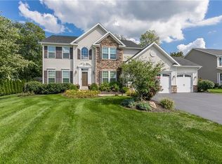 63 Triple Diamond Way, Webster, NY 14580