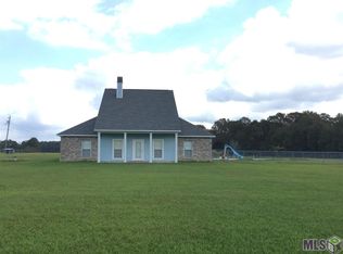 24060 Edwards Rd, Zachary, LA 70791
