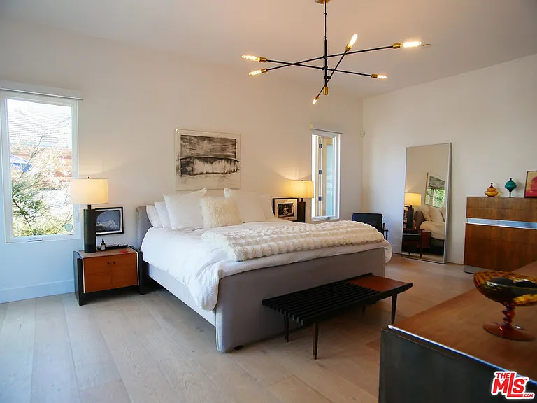 3744 Somerset Dr — Photo 18