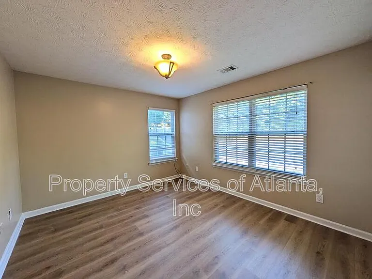 518 Arbor Ridge Dr — Photo 14