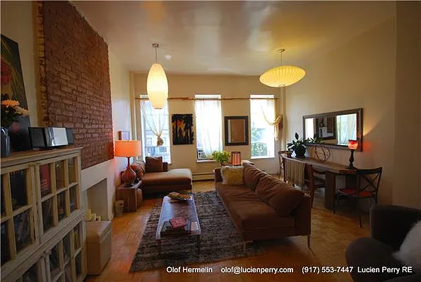 Rented by Lucien Perry | media 14