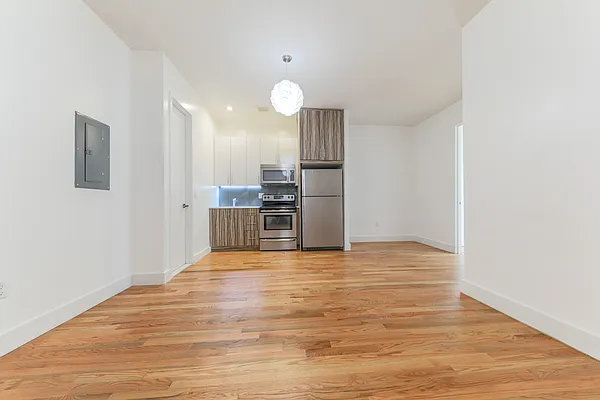 Rented by ERNY LLC | media 3