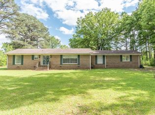 612 Warpath Rd, Columbus, MS 39702