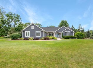 28615 Tamarack Trl, Waterford, WI 53185