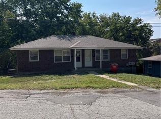 1425 W Waldo Ave, Independence, MO 64050
