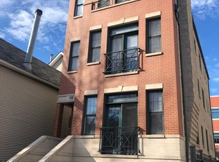 1330 W Fletcher St #1, Chicago, IL 60657