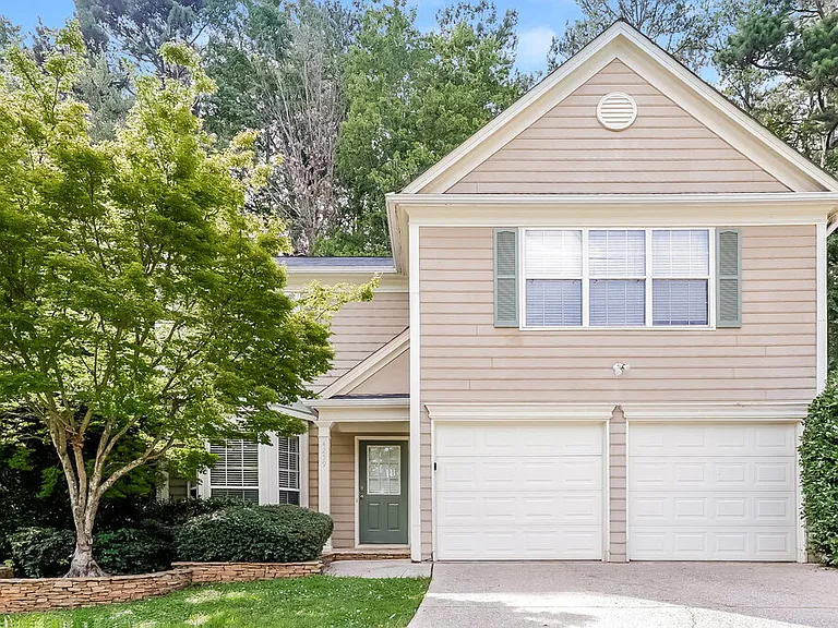 4259 Pentworth Ln NW — Photo 1