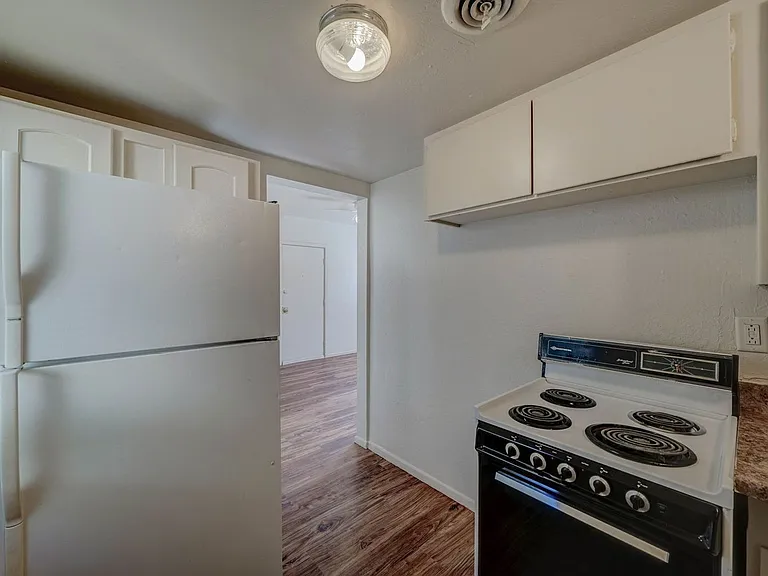 9316 E Balsam Ave #14 — Photo 8