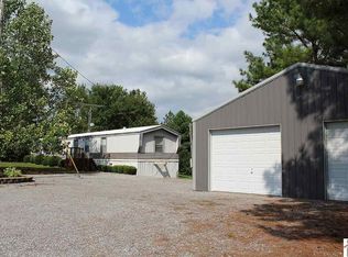 878 Hidden Lake Rd, Hardin, KY 42048