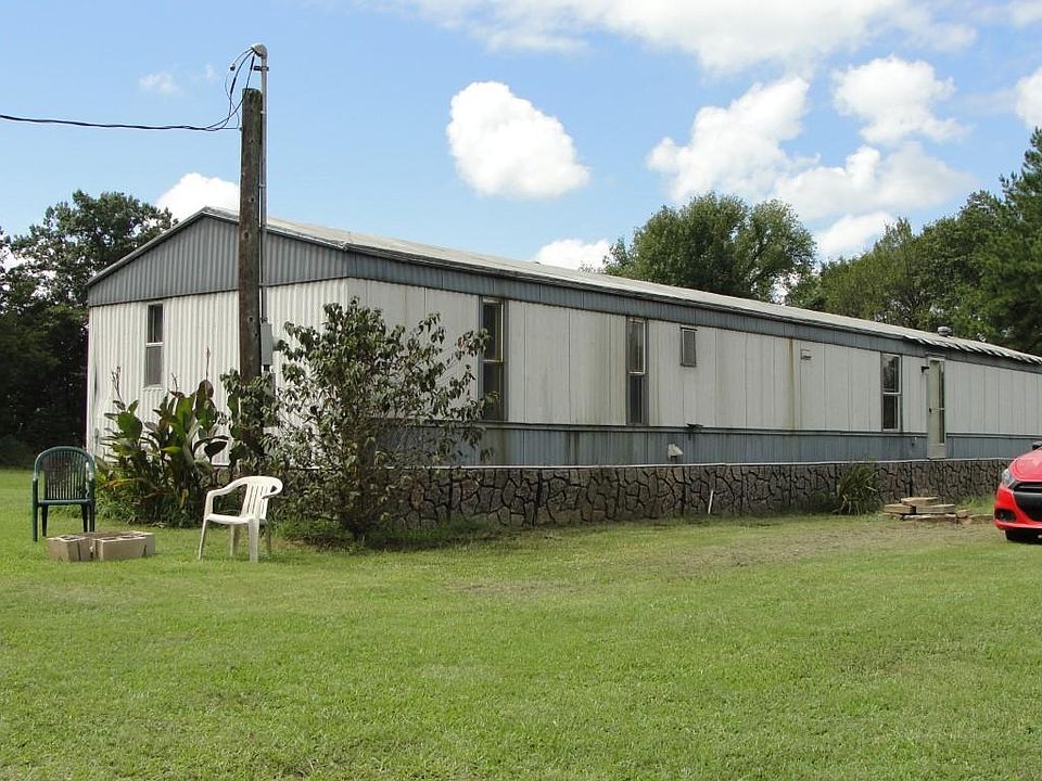2nd image of 2202 Rabbit Hill Rd