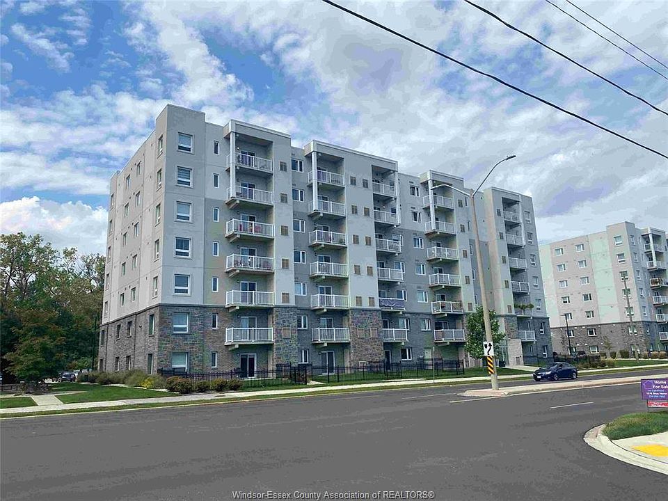 1st image of 1611 Banwell Rd #217