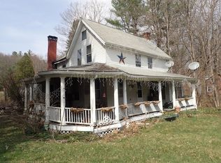 117 Main St, Wales, MA 01081
