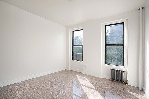 1st image of 250 E 117th St APT 2D
