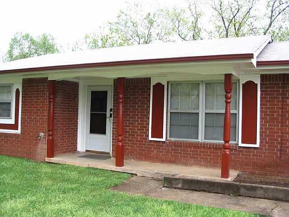 2nd image of 13 S Vickie Dr