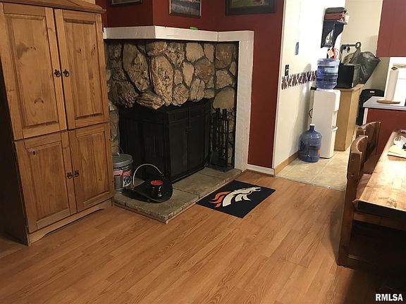 5th image of 417 Red Bud Ln