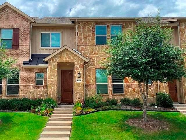1st image of 1229 Pebblebrook Dr