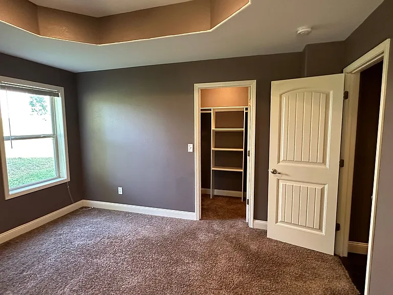 335 Lyle Curtis Cir — Photo 48