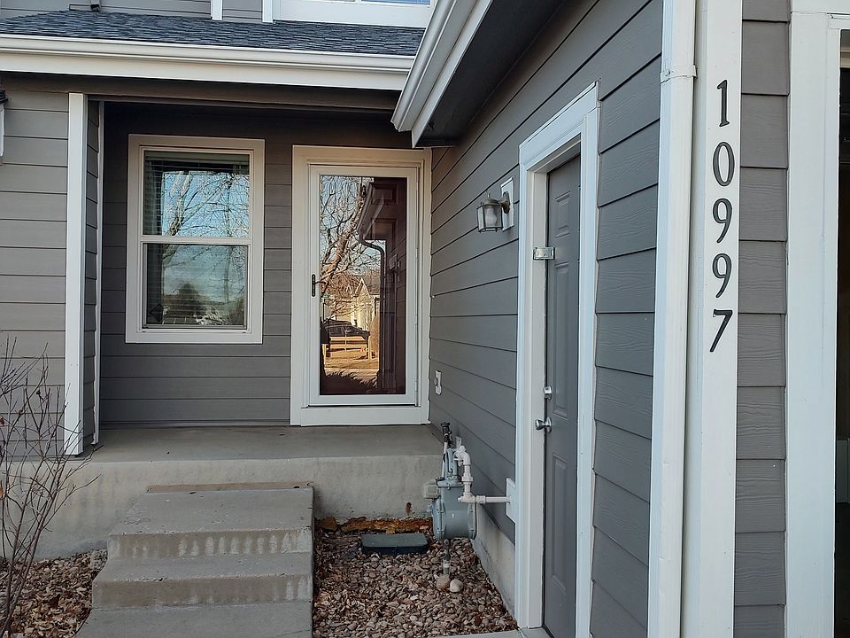10997 Gaylord - 2 bedroom, 2 bathroom, I car garage with fully fenced back yard area