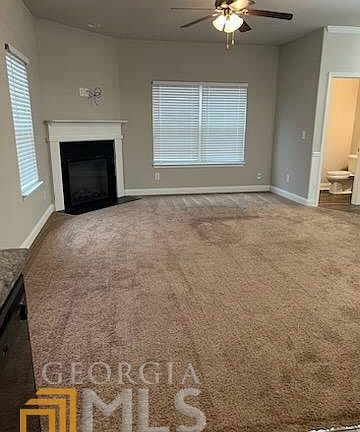 3rd image of 156 Leland Ln