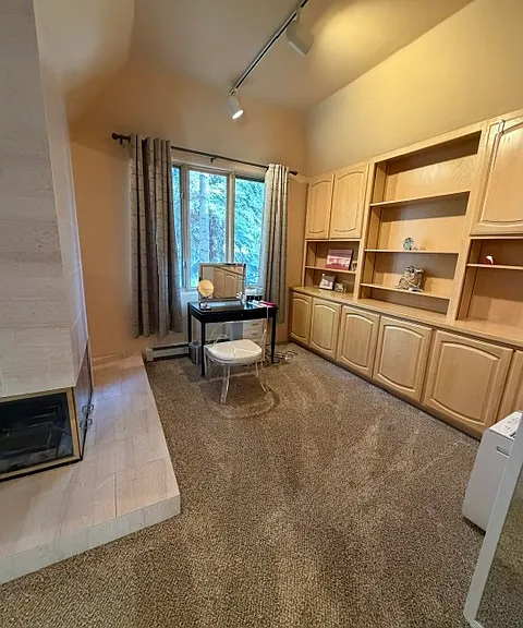 756 Lakeshore Blvd — Photo 41