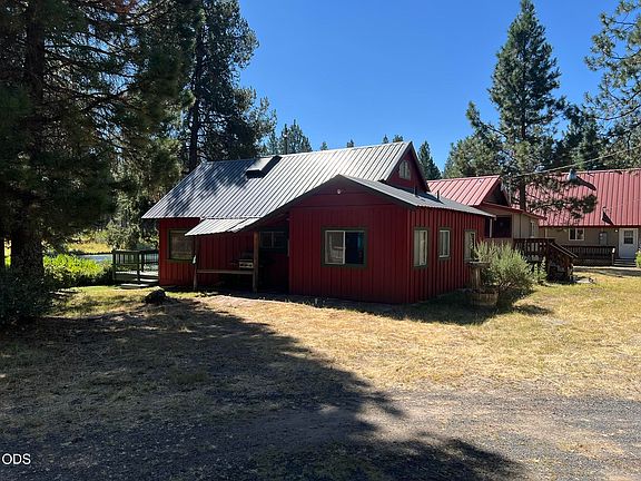 4th image of 46929 Glendale St