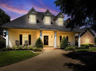 110 Prestwick Cir, Bossier City, LA 71111