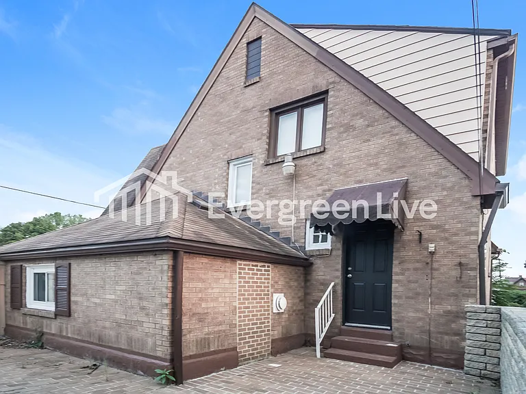 408 Tremont Ave — Photo 15