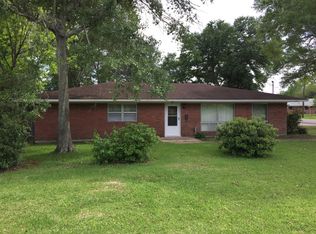1251 W Maple Ave, Eunice, LA 70535